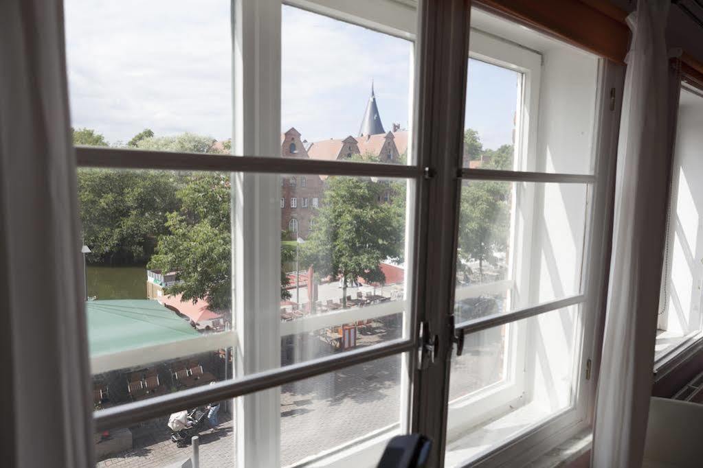 Appartementhaus Obertrave Lubeck Exterior photo