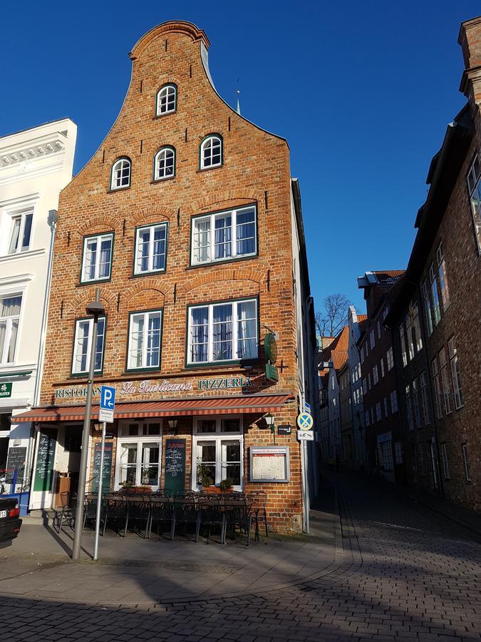 Appartementhaus Obertrave Lubeck Exterior photo